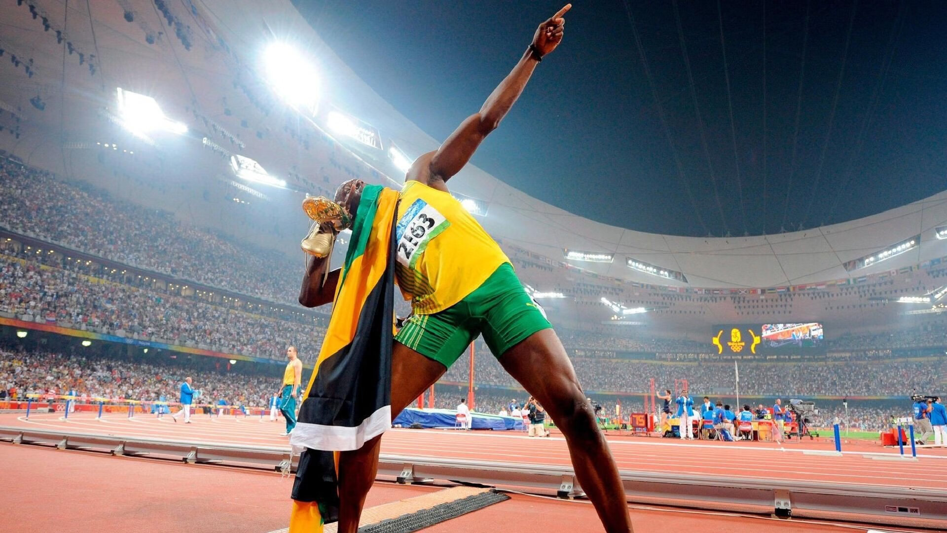 中国女篮强调攻守两端的节奏控制，中国女篮虽败犹荣